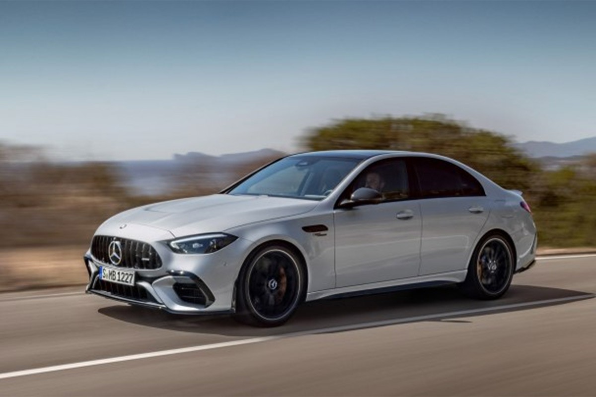 Debitovao novi Mercedes-AMG C63