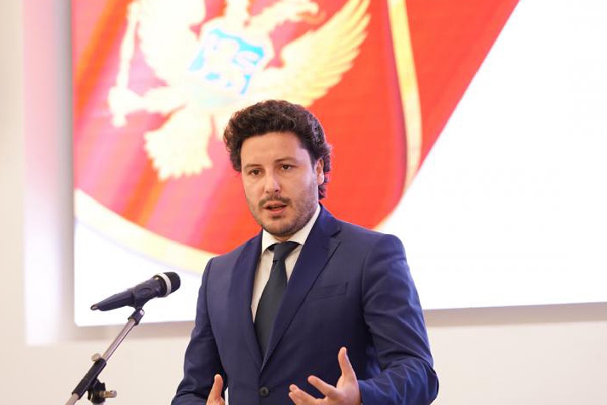 Abazović: Glasaćemo za inicijativu za razrješenje Đukanovića