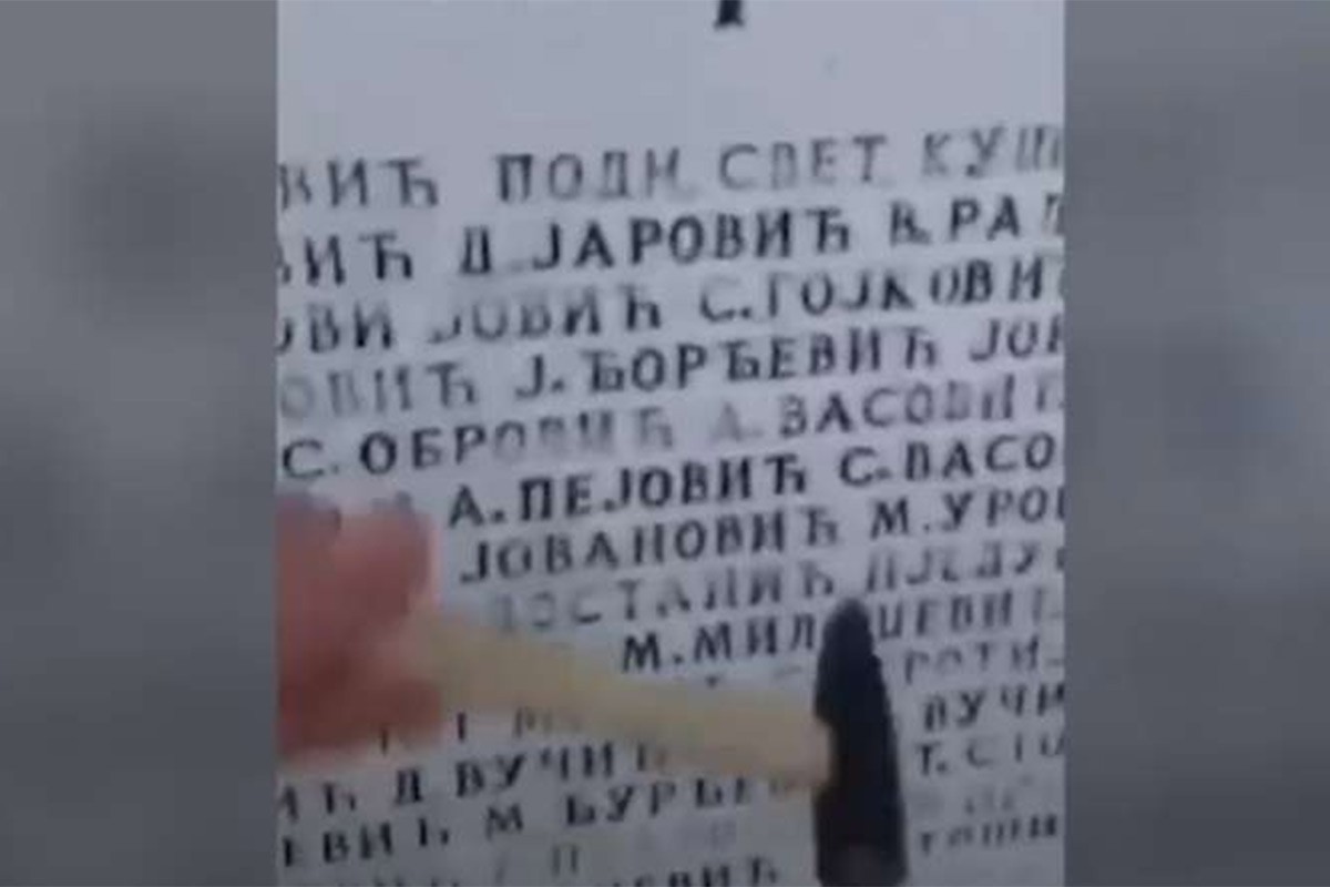 Vandali oštetili spomenik srpskim borcima u Tirani