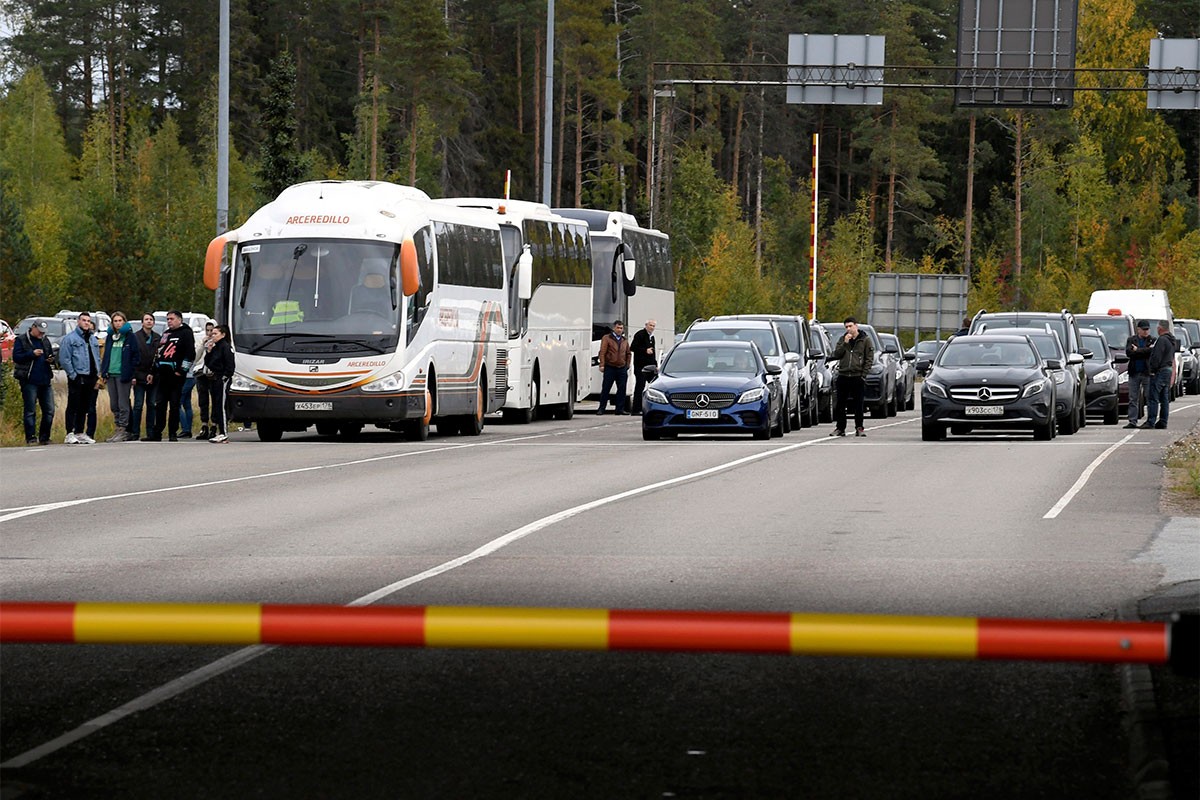 Finska diže ogradu na granici prema Rusiji