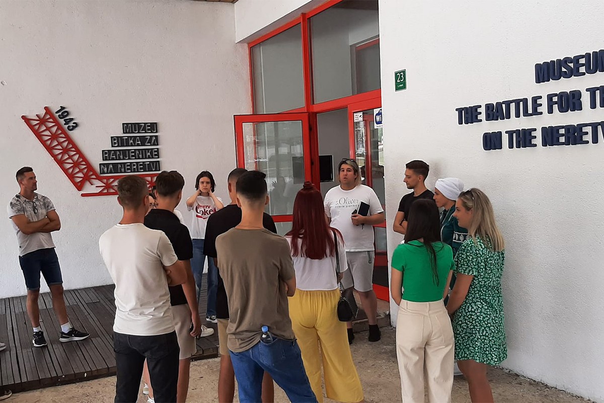 Mladi umrežavanjem razbijaju stereotipe