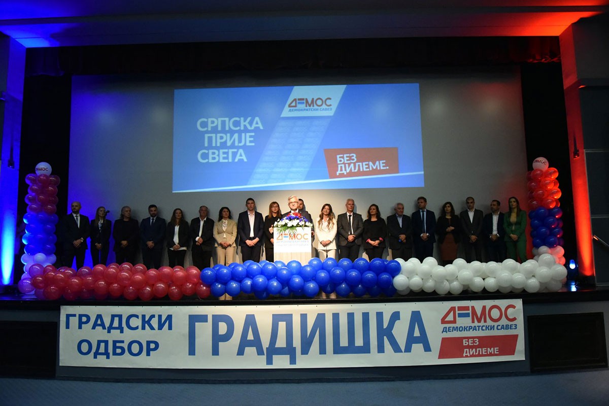 Čubrilović: Demos se zalaže za kompromisna rješenja