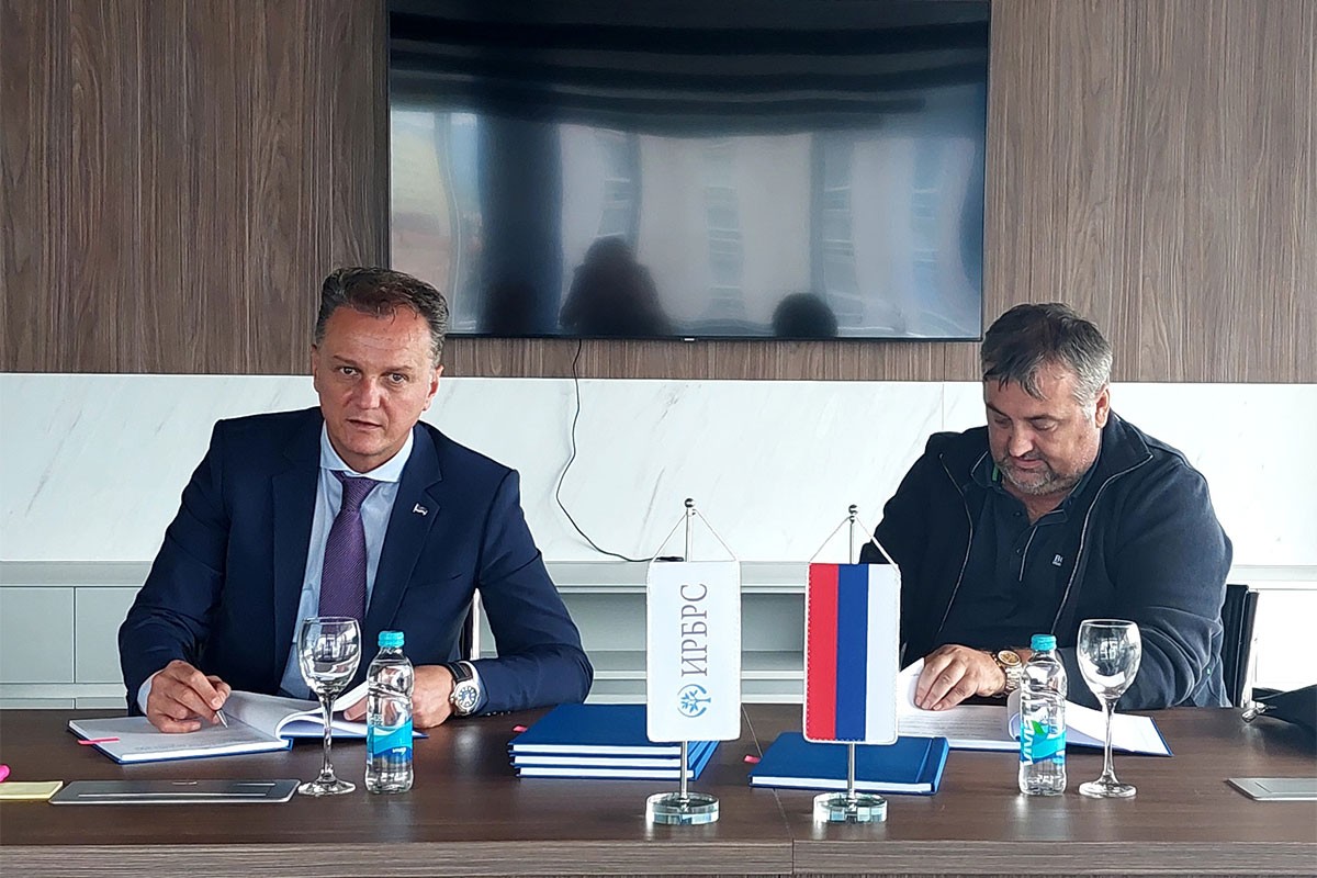 Potpisan ugovor o prodaji kapitala "Novog mermera"