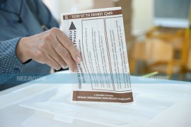 Izbrojali stotine hiljada nevažećih listića
