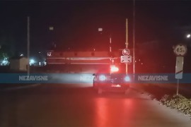 Pružni prelaz u Banjaluci: Podignuta rampa dok voz prolazi