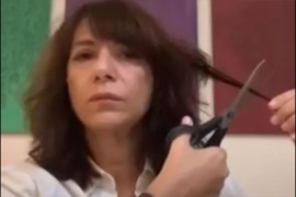 I slavne glumice sijeku kosu u znak protesta zbog smrti Mahse Amini