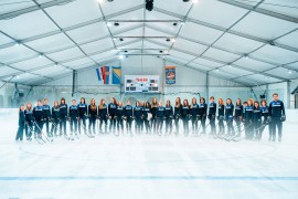 Mozzart uz Lavice: Donirali opremu pionirkama hokeja u BiH