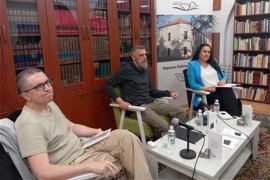 Promovisana knjiga "Okus kozjeg sira" Elisa Bektaša