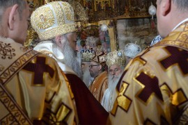 Počela liturgija i ustoličenje patrijarha Porfirija