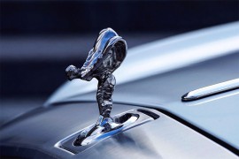 Oblijepio Rolls-Royce zlatnom folijom da svima pokaže koliko je bogat