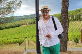 Aco Pejović proslavio kćerkinu diplomu