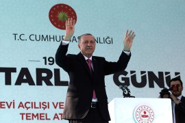 Erdoan predložio referendum o nošenju hidžaba