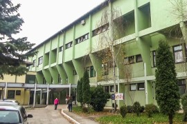 Radnici se godinama odriču dijela plate da bi bolnica opstala