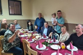 Dodik pobjedu dočekao na slavi kod šurjaka