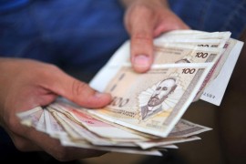 Novi krug pomoći od 750 KM za nezaposlene roditelje četvoro i više ...