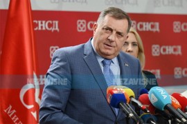 Dodik: Pripremiti zakon o sprečavanju širenja lažnih vijesti
