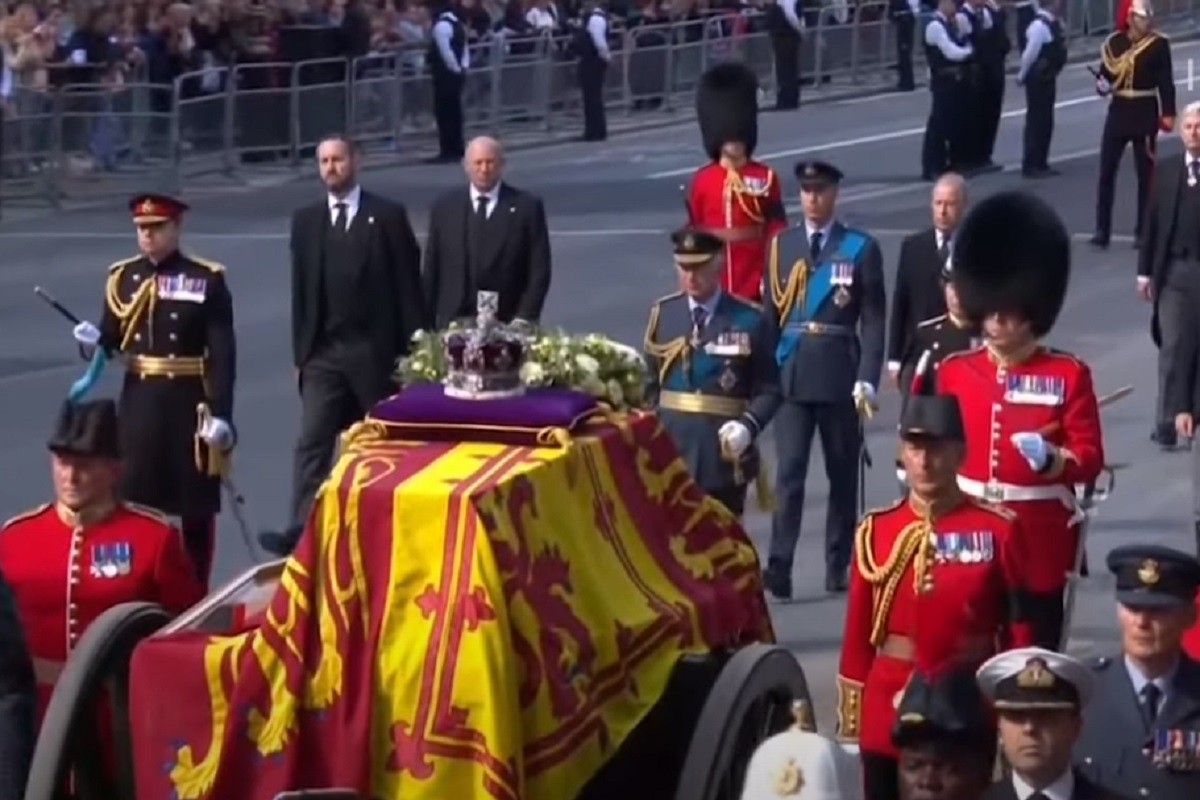 Čuvar kovčega kraljice Elizabete II pronađen mrtav