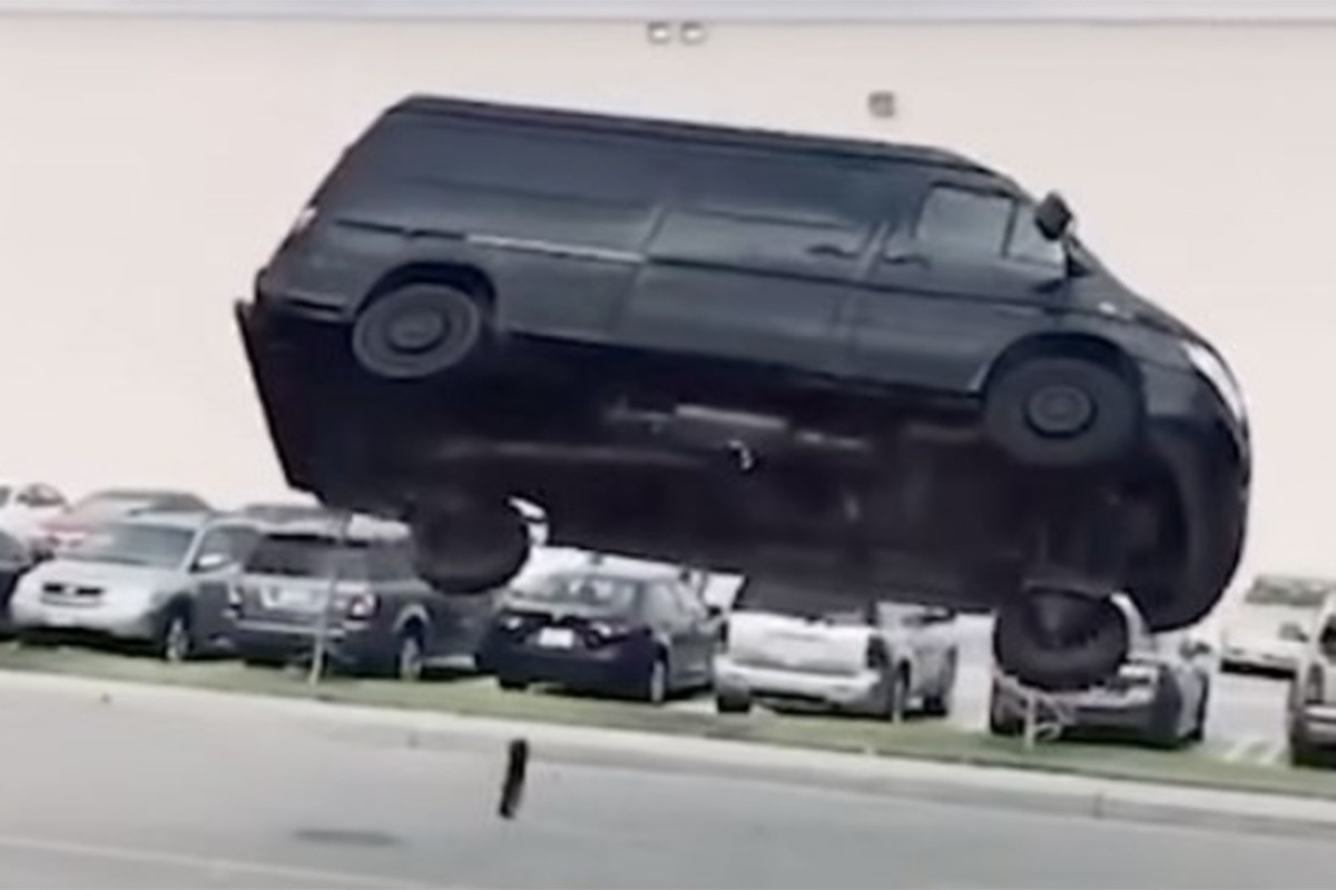 Kako slupati auto na holivudski način