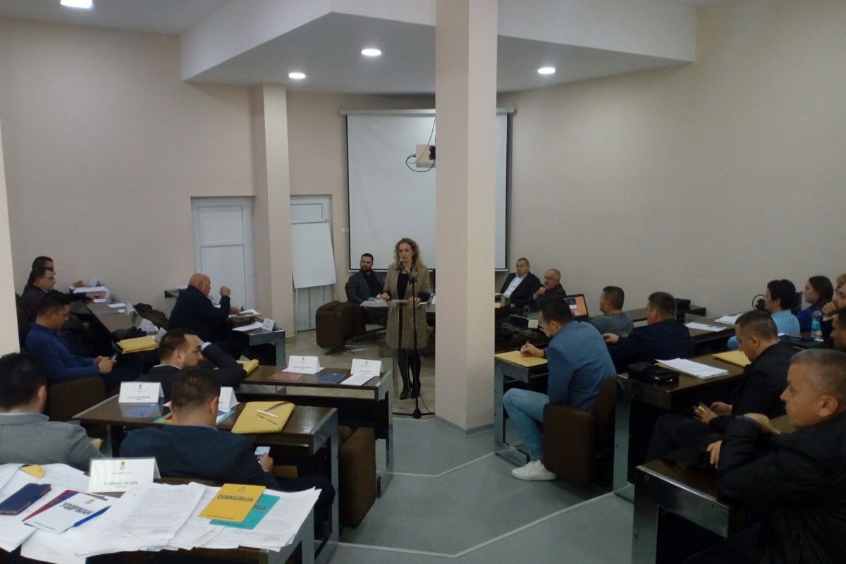 Sevlid Hurtić kontrolisao svaki minut za govornicom