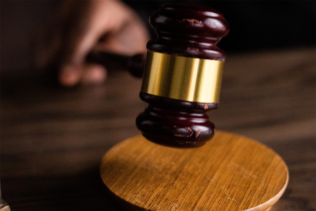 Prijavljen tužilaštvu zbog prijetnji sudiji da će mu zabiti nož u vrat