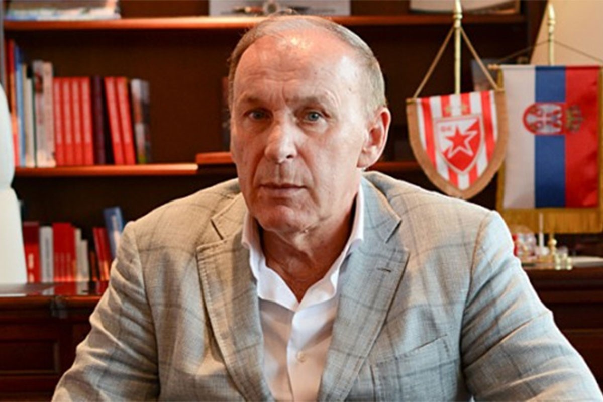 Dragan Džajić ide na operaciju