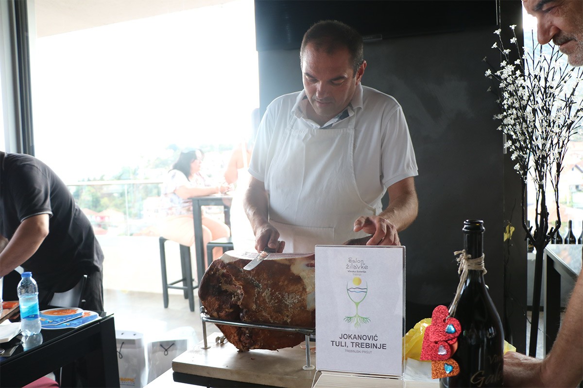 Pršut najbolja hercegovačka delicija