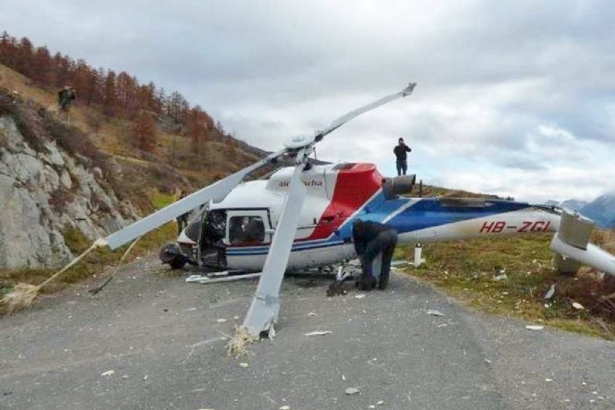 Srušio se helikopter dok je prevozio hodočasnike