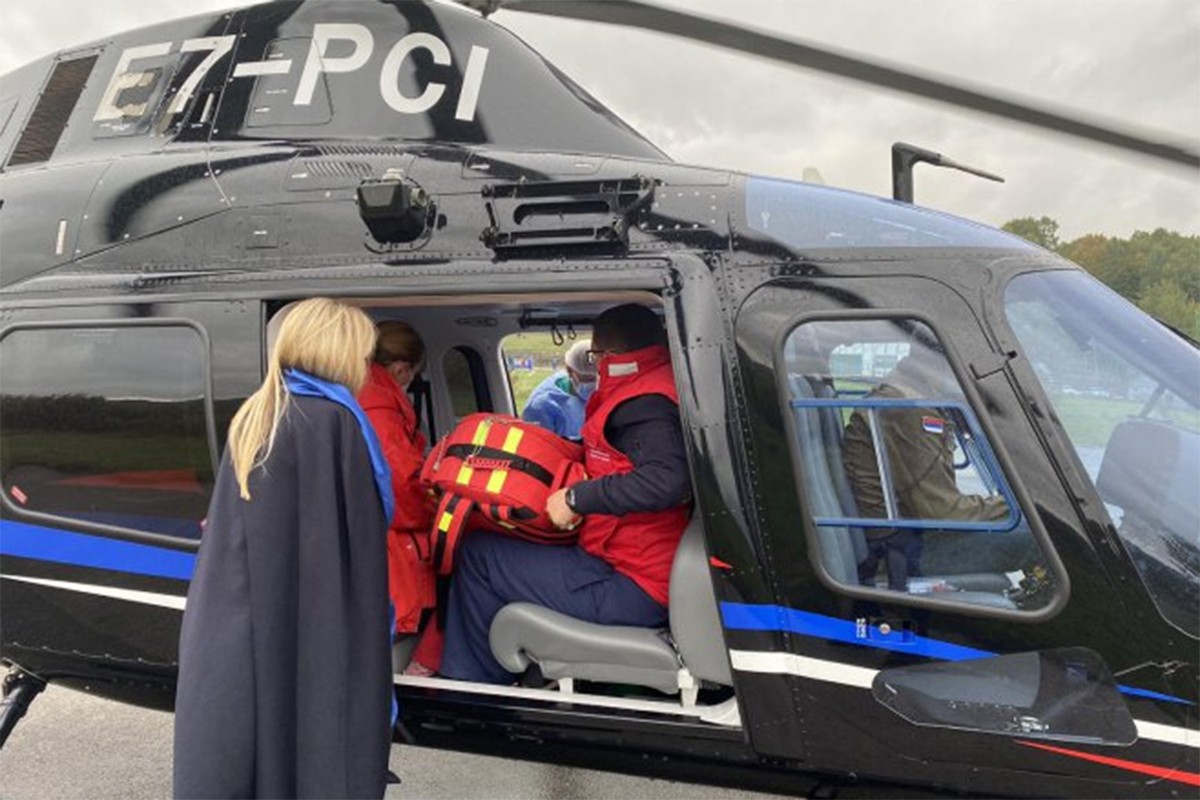 Dva pacijenta helikopterom prebačena u UKC RS
