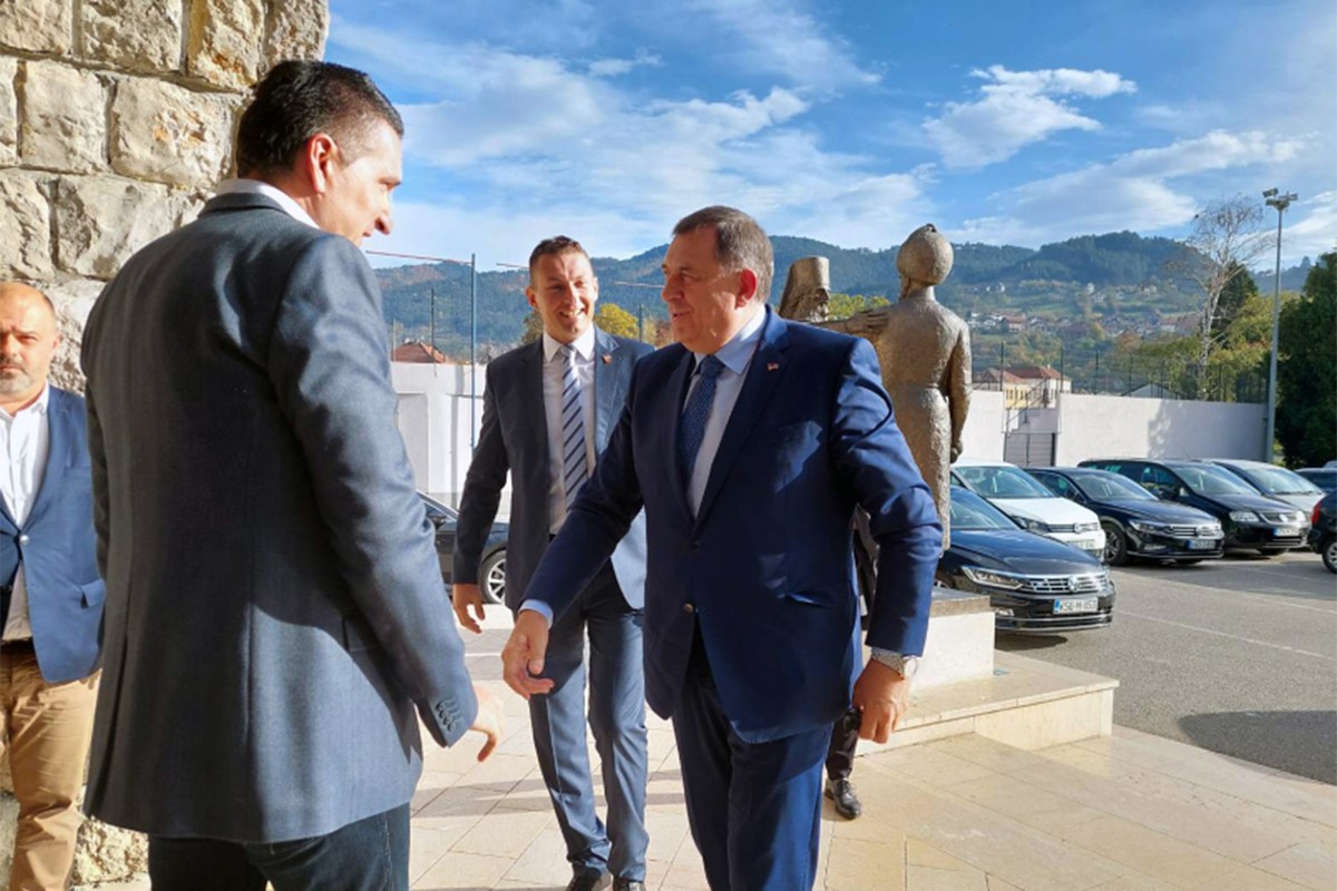 Dodik: Radićemo na jačanju subjektiviteta Srpske i vraćanju nadležnosti za izbore