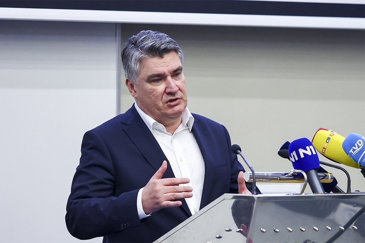 Milanović: Nek' mlate gloginje nečim drugim