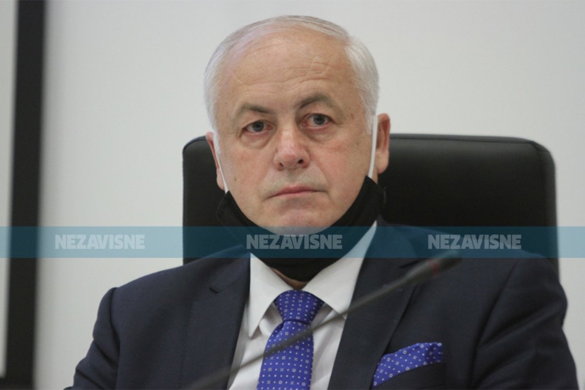 Arnautović se zbunio kada je čitao rezultate za potpredsjednike RS