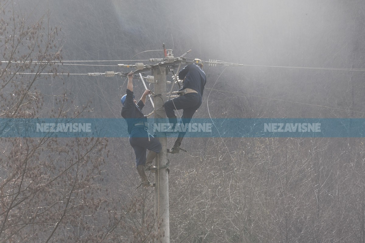 Pucao na radnike "Elektrokrajine" jer su mu htjeli isključiti struju