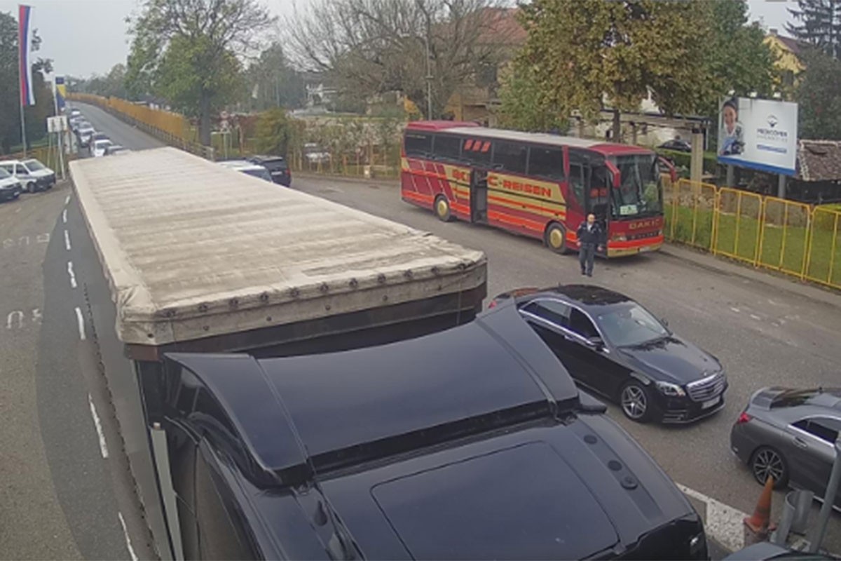 Pojačan saobraćaj na ulazu u BiH