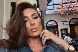 Senidah zablistala u neobičnoj vjenčanici: Udajem se