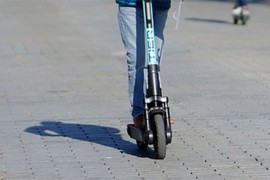 Maloljetnik na triježnjenju: Vozio romobil sa 1,83 promila alkohola u ...