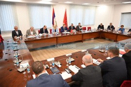Počeo sastanak vladajuće koalicije u RS