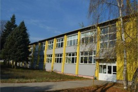 Nasilje u srednjoj školi: Stariji učenik tukao prvake i tjerao ih da ...