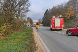 Sudar četiri auta na ulazu u Prijedor, na terenu vatrogasci i hitna ...
