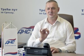 Jovičić za "Nezavisne": Ne znam ništa o ostavci u DNS-u, pečem ...