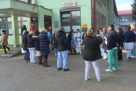 Razgovori o povećanju plata medicinarima zapeli zbog visine satnice