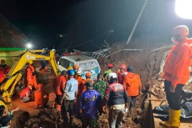 Tragedija u Italiji: Osam osoba nastradalo u klizištu