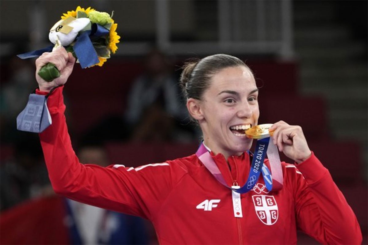 Srbiji donijela olimpijsko zlato, a sa 26 godina završava karijeru