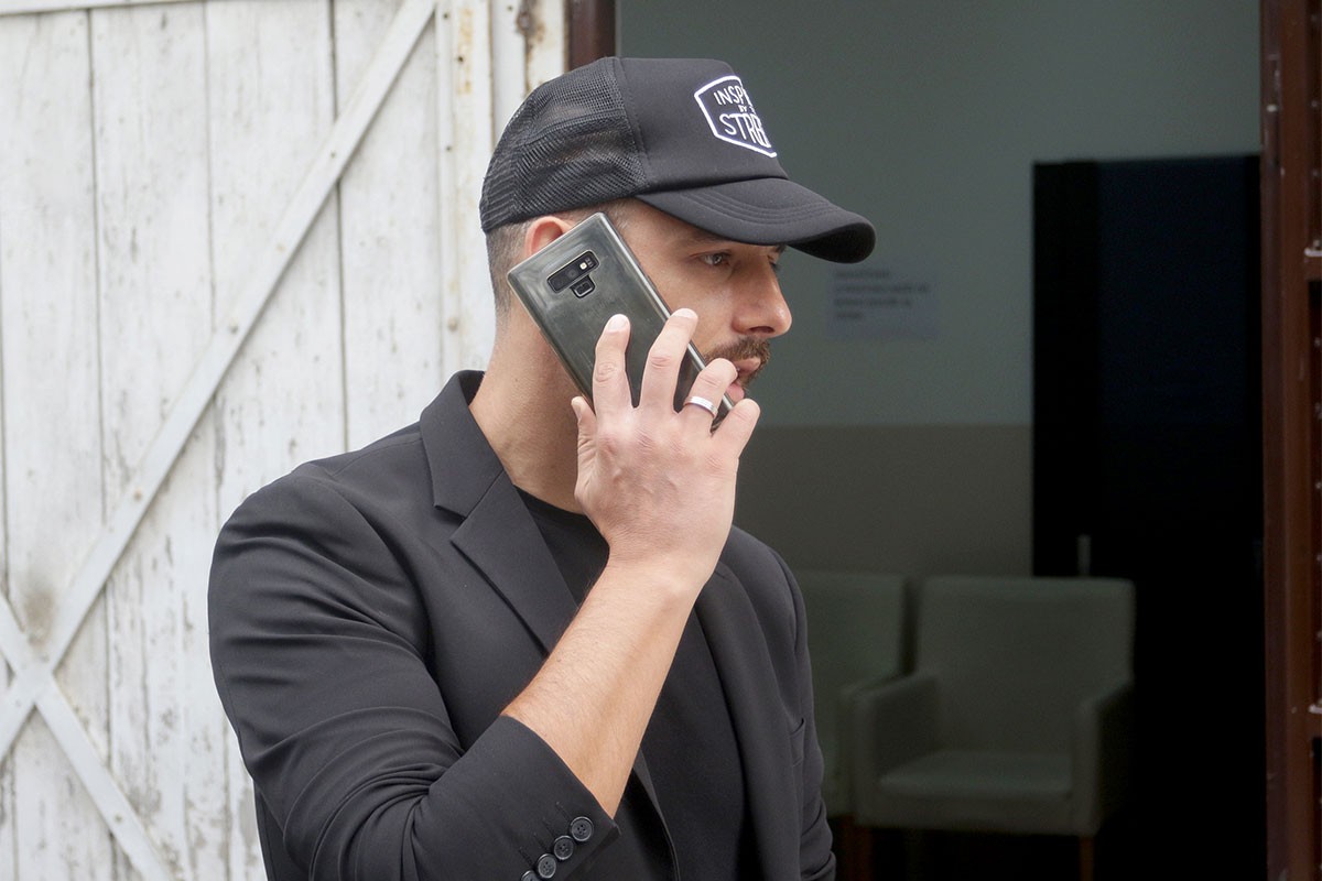 Pogledajte kako izgleda Nemanja Stevanović sa dugom kosom i bradom