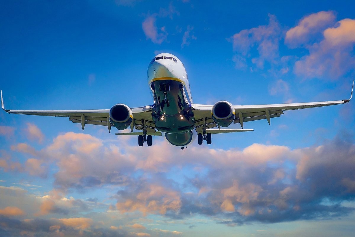Avion vraćen u Atinu zbog "sumnjive osobe"