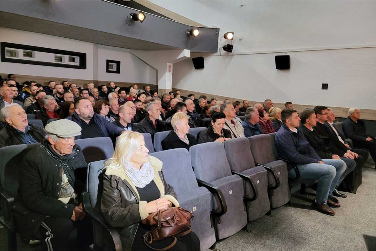 Održano guslarsko veče i promocija mladih guslara