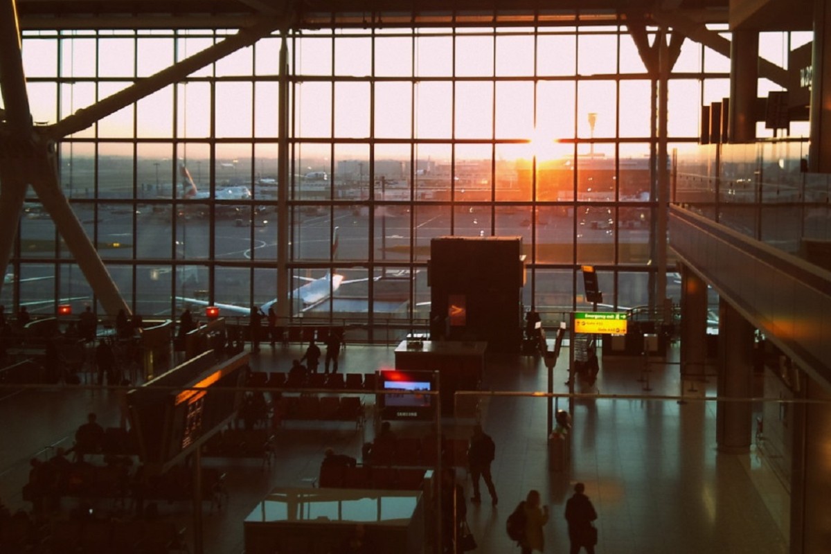 Iranac koji je inspirisao film "The Terminal" preminuo na aerodromu u Parizu