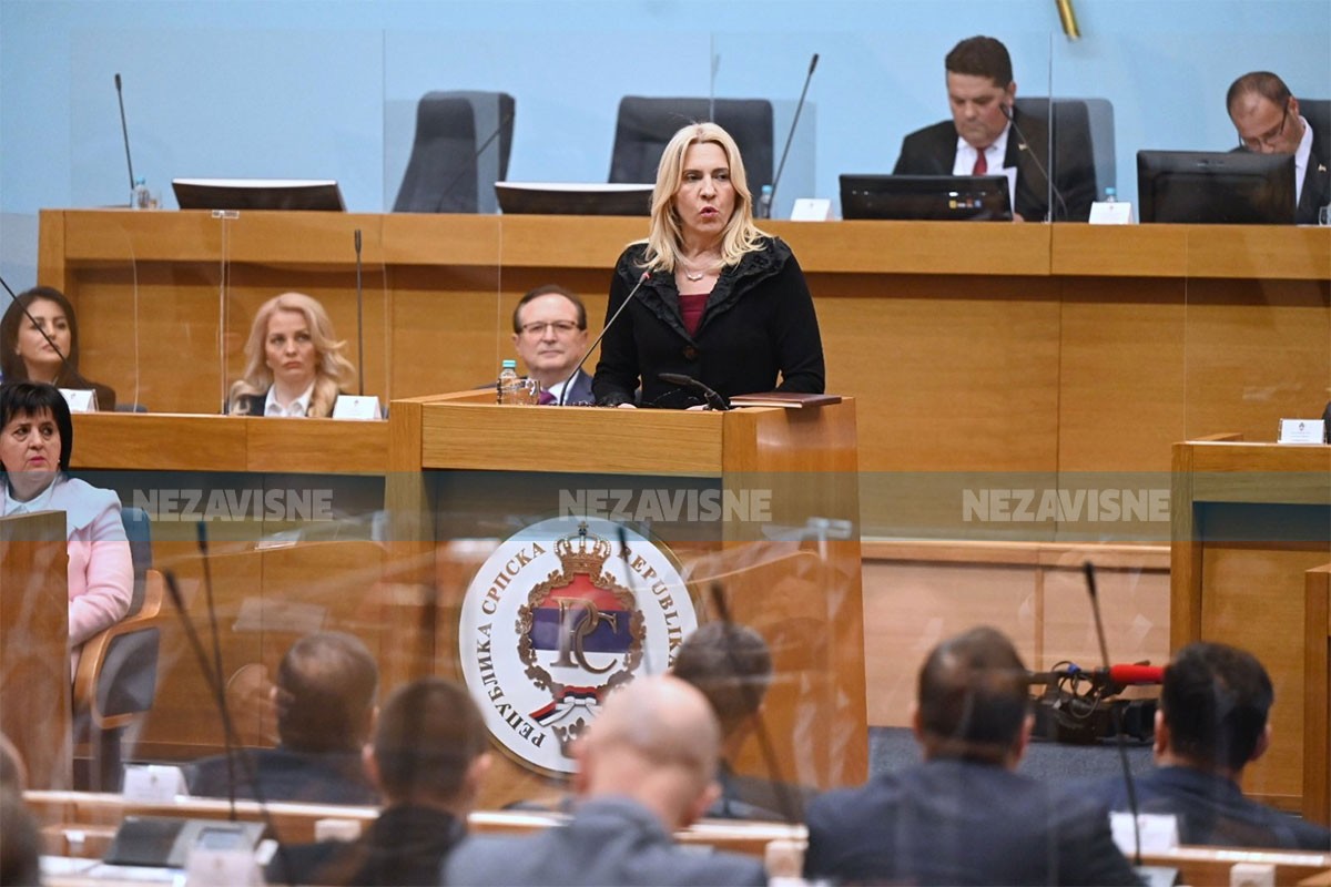 Željka Cvijanović položila zakletvu