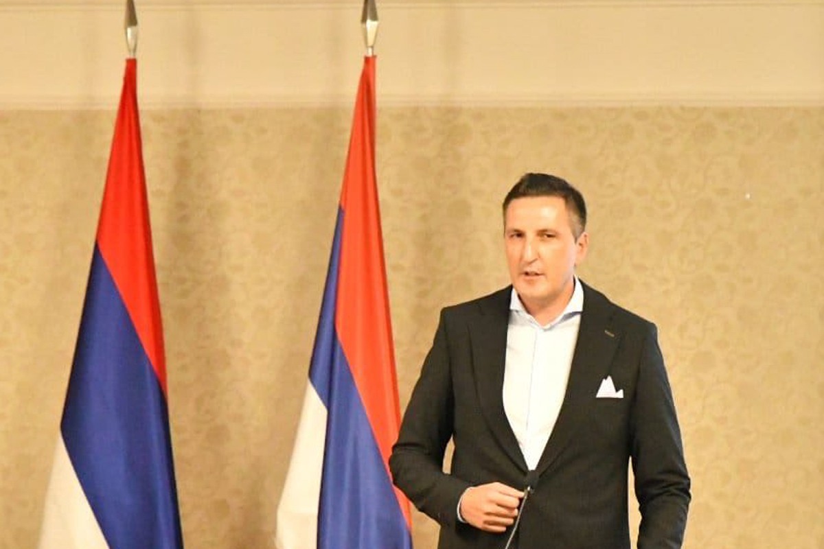 Elek: Od Jahorine žele da naprave Bjelašnicu