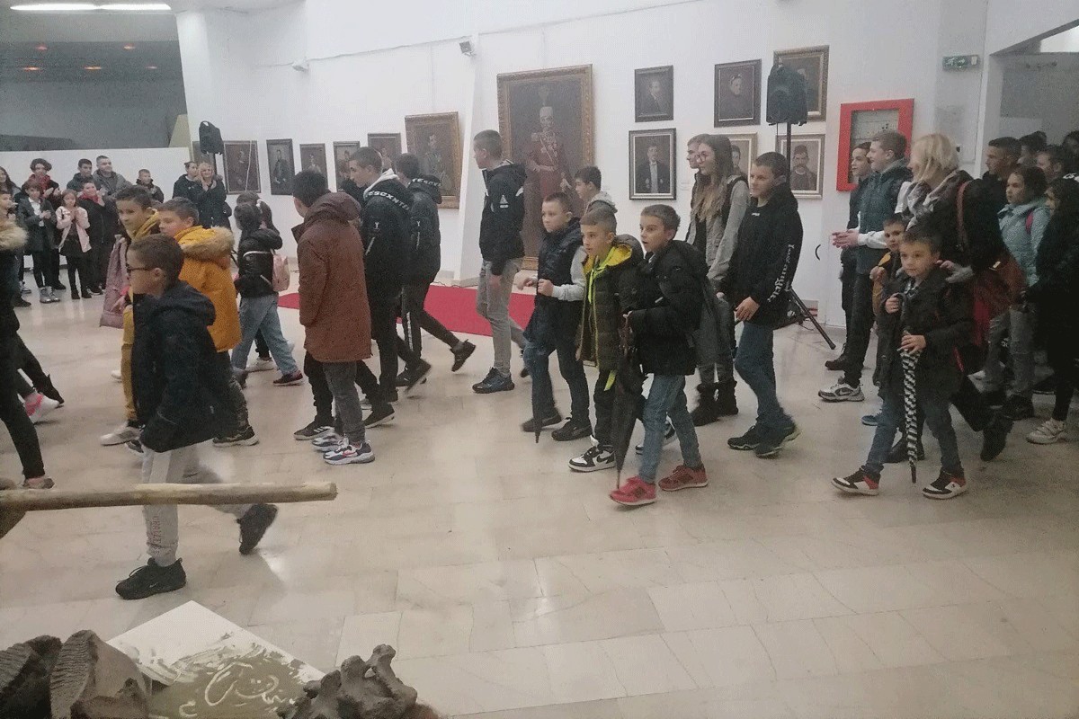 Učenici OŠ "Petar Kočić" iz Kola posjetili Muzej Republike Srpske
