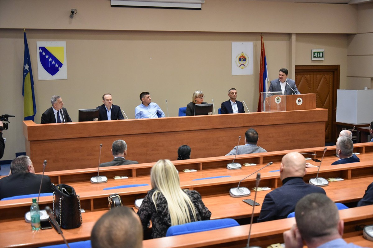 NS RS završava proces konstituisanja: Izabrani elektori koji će birati Vijeće naroda